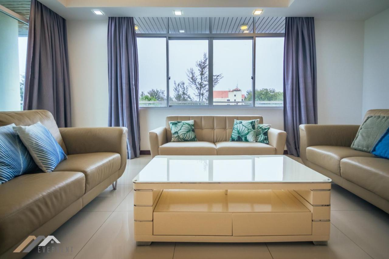 Bay Resort By Evernent Miri Exteriér fotografie